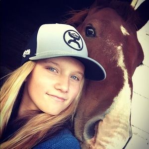 Meet your Posher, Cassidy